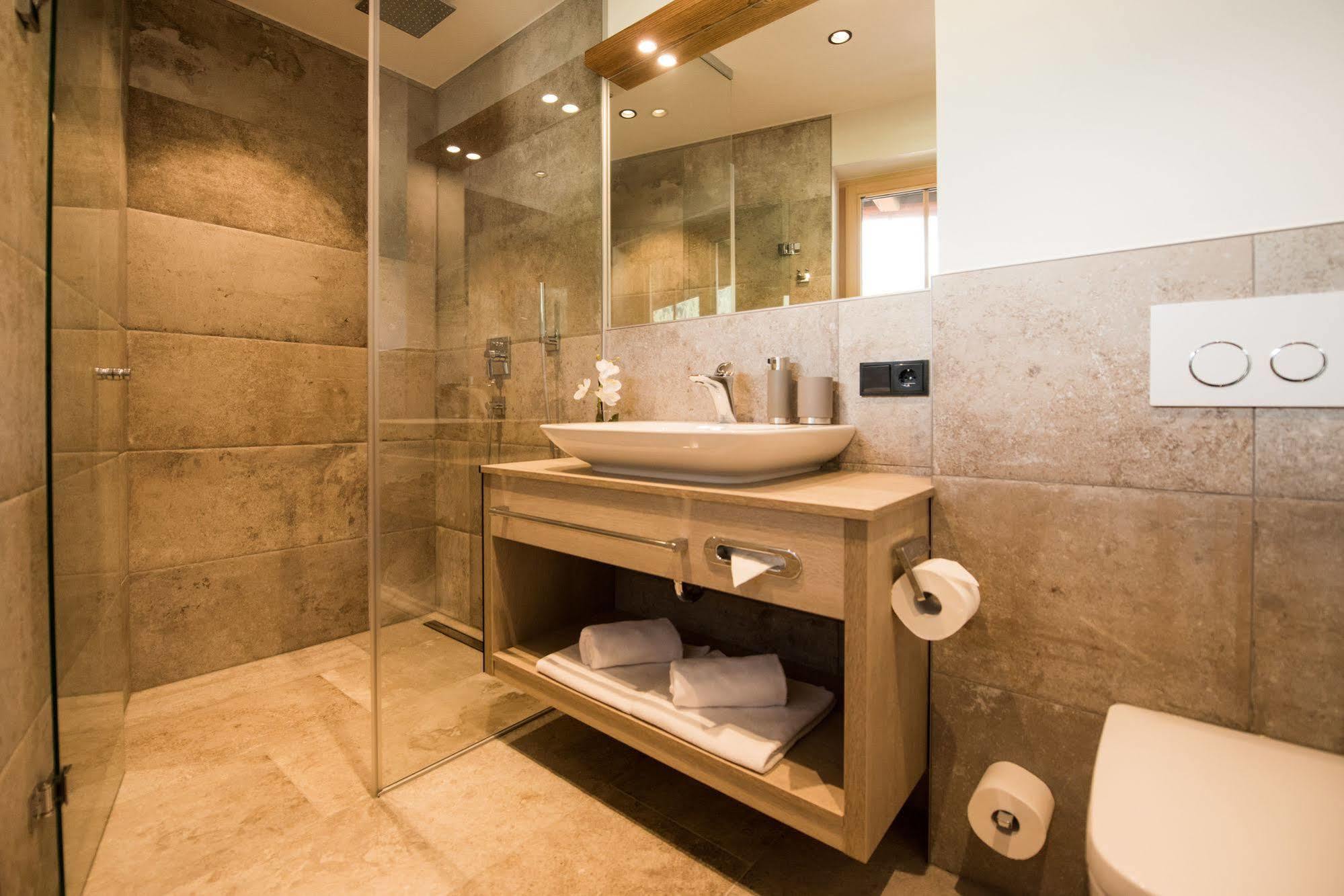 Pepi'S Suites - Lechtal Apartments Гольцгау Екстер'єр фото